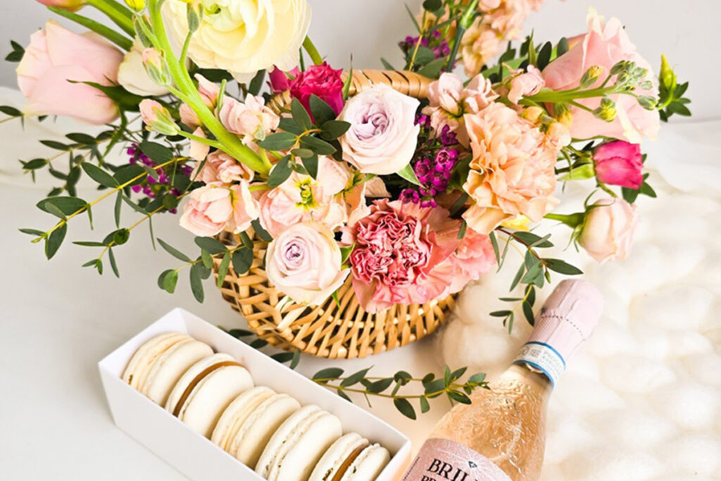 Why-Flower-Delivery-in-Waterloo-is-a-Must-Consider-Gift