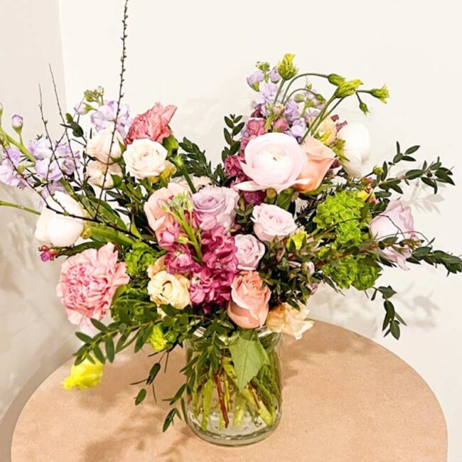 Incorporating-Festive-Balloon-Arrangements