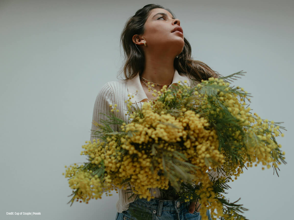 Why-the-Mimosa-Is-the-Flower-of-International-Women’s-Day
